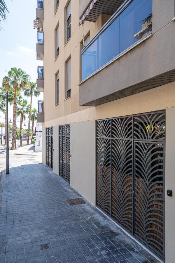 Exquisite Studio Apartment With An Original Design Valencia Exterior foto